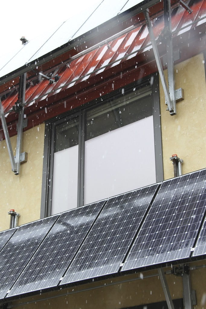 Solarmodule Balkonkraftwerk Windkraft Wechselrichter Solarpanel